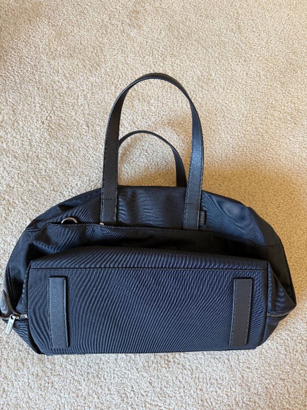 The Everywhere Bag in Jet Black - Picture 3 of 9